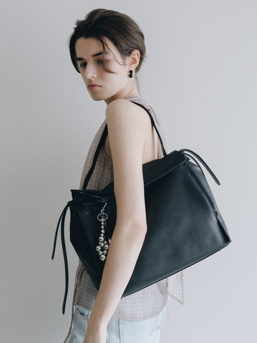 Loeuvre Trapeze Shoulder Large