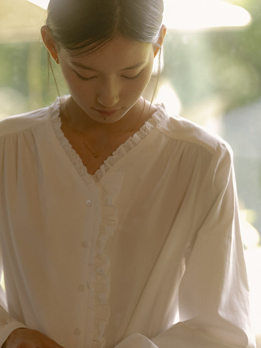 [TILLIDIE] Race detail blouse TIFA03BL07_Ivory