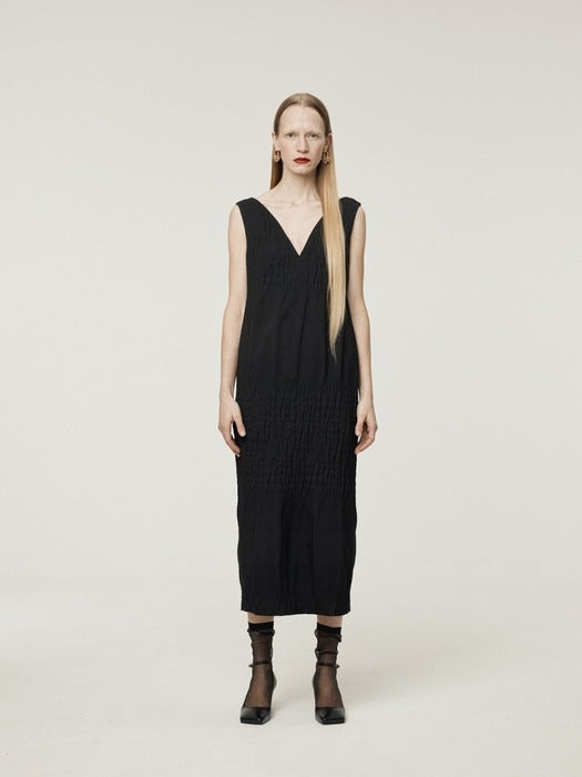 [recto] WAVE JACQUARD DRESS (BLACK)