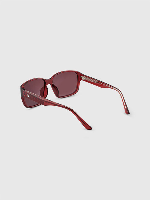 DAZE red wine