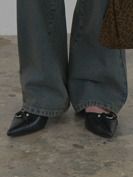 Raive Edie Buckle Slingbacks in Noir