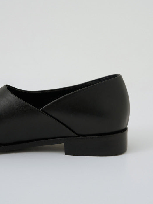 Shoes in black - Premium quality product image