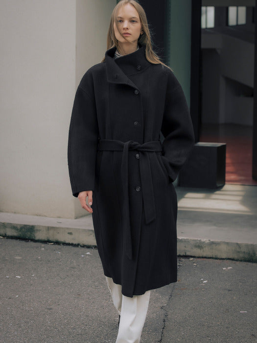 Tillidie mock-neck handmade coat