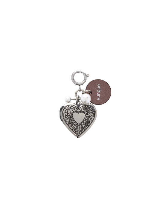 Heart Memory Leather Charm Piccolo — Latte Pink