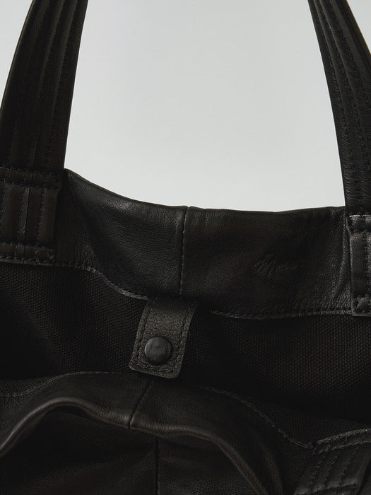 dusk tote bag (black)