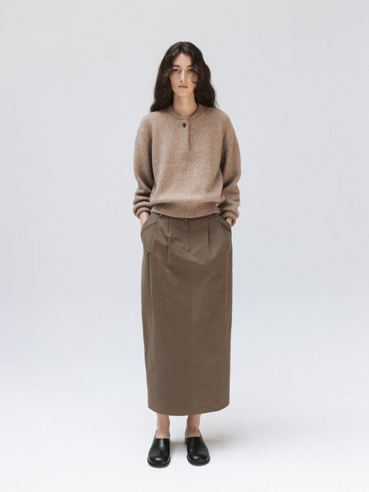 Clothing in beige - Premium quality product image