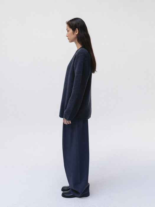 v-neck knit pullover (midnight blue)