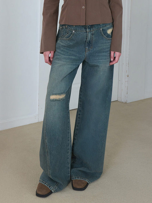 Raive Brush Washed Demage Denim Pants in Blue