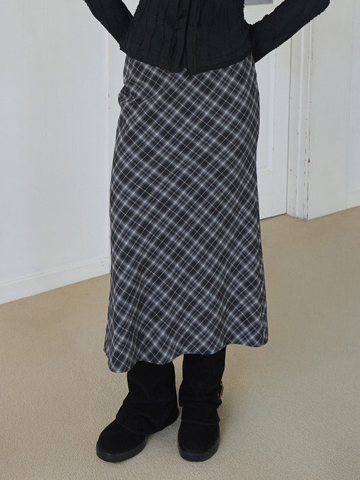 [raive] Vintage Check Long Skirt in Black VW5AS343-10