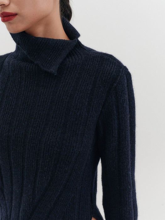 Eenk Funnel Neck Knitwear Top - Dark Navy