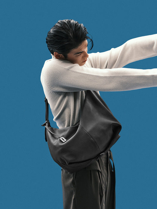 [vunque] [Exclusive] Halfmoon Groovy Hobo L - 2 colors