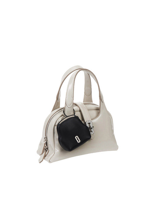 Vunque Occam Mini Frame Charm Black