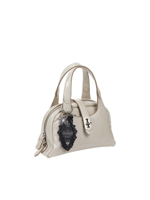 [vunque] Goth Lace Leather Charm (Black)