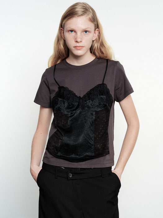 [MARGESHERWOOD] CAMISOLE LAYERED T-SHIRT_charcoal