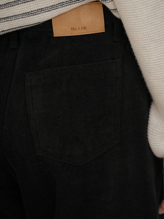 [TILLIDIE] Classic tuck detail fleece denim pants [TIWT02DP02]_Black