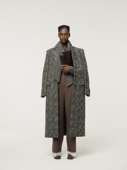 [recto] SLEEVE CREASE HERRINGBONE COAT (BLACK)