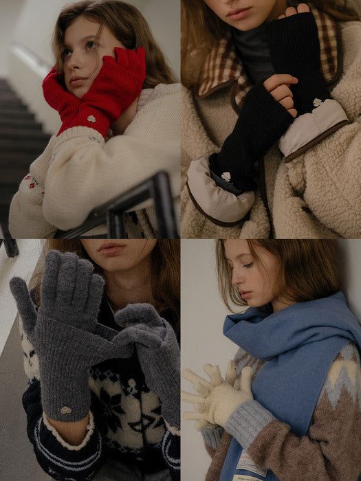 Tillidie Heart detail warmer glove set