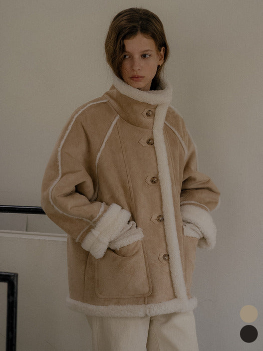 Tillidie High-neck line wool shearling mustang