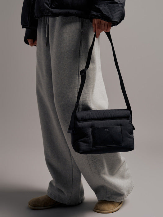 [facade pattern] Padded Mini Bag_black