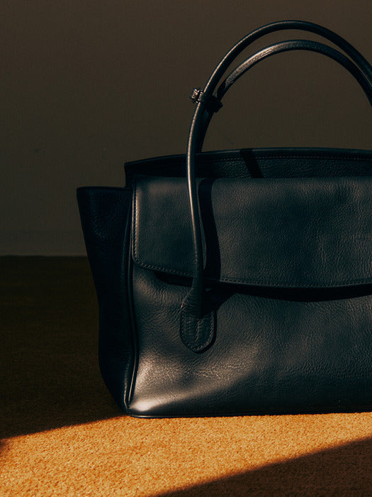 Kindersalmon Tessa Leather Tote Bag Black (From Italy)