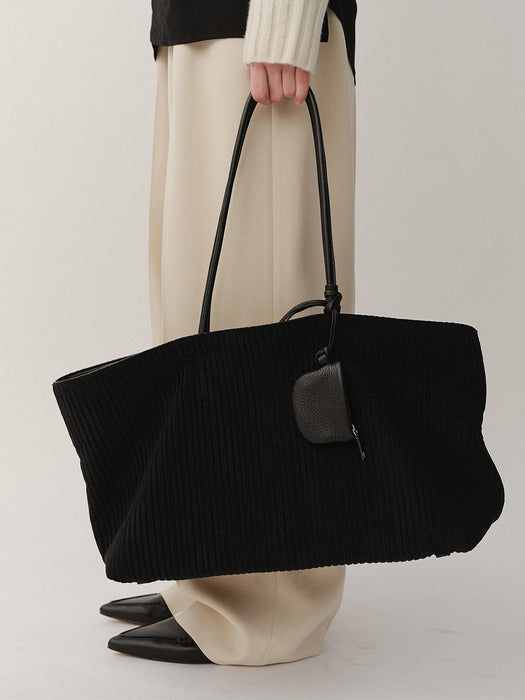 Kindersalmon Margo Tote Bag Black (Corduroy)