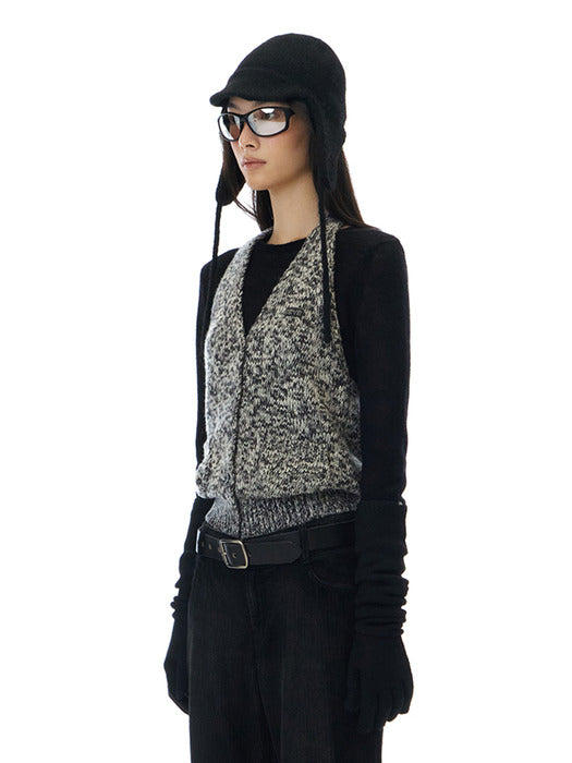 Grove 25Wt Maris Beanie (Black)
