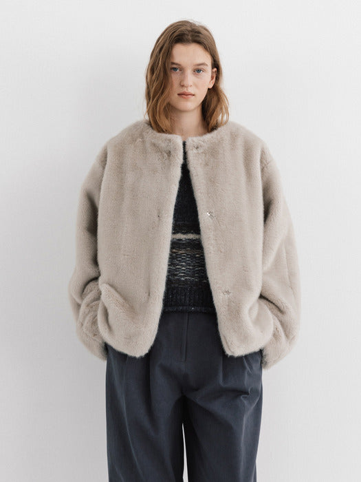2way fur coat (still gray)