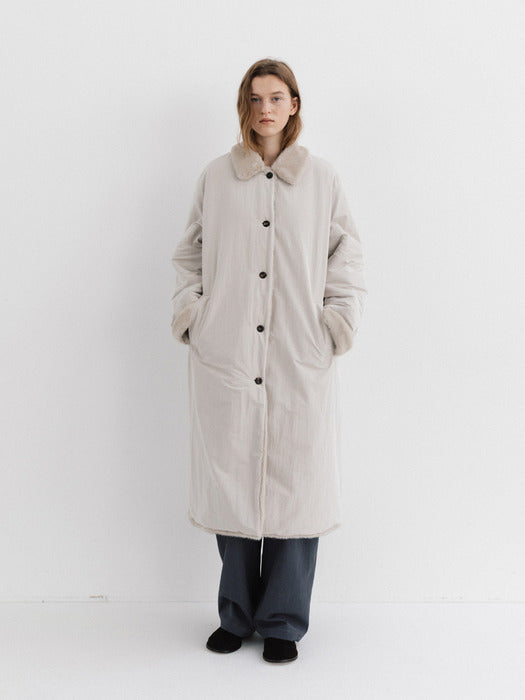 [moia] reversible fur coat (still gray)