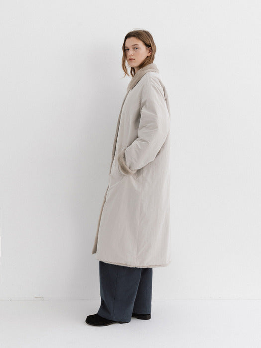 [moia] reversible fur coat (still gray)