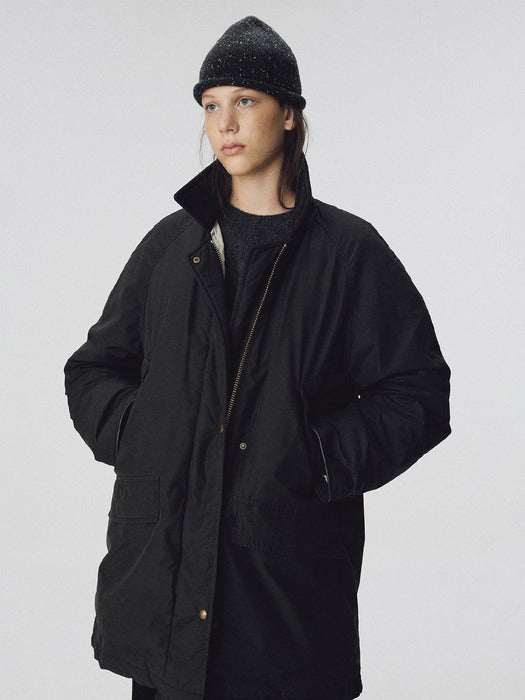 [nothing written] Raven down coat (Black)