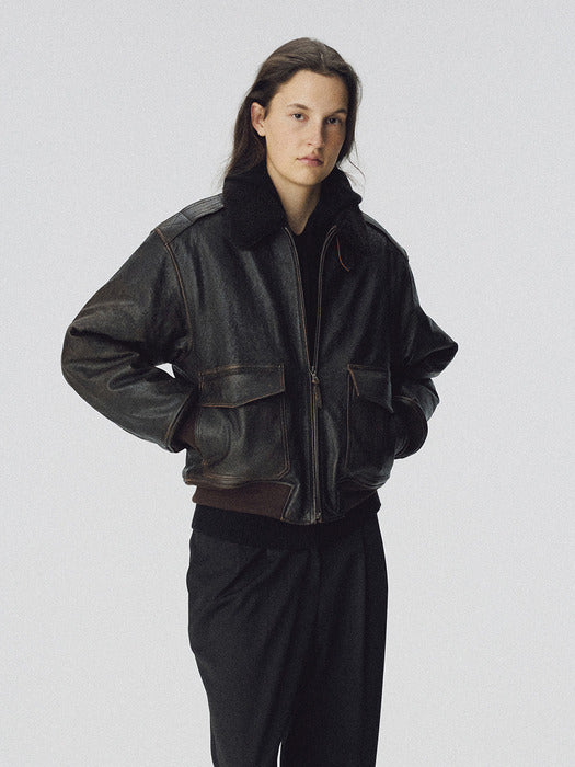 [nothing written] Vintage captain leather jacket (Tan)