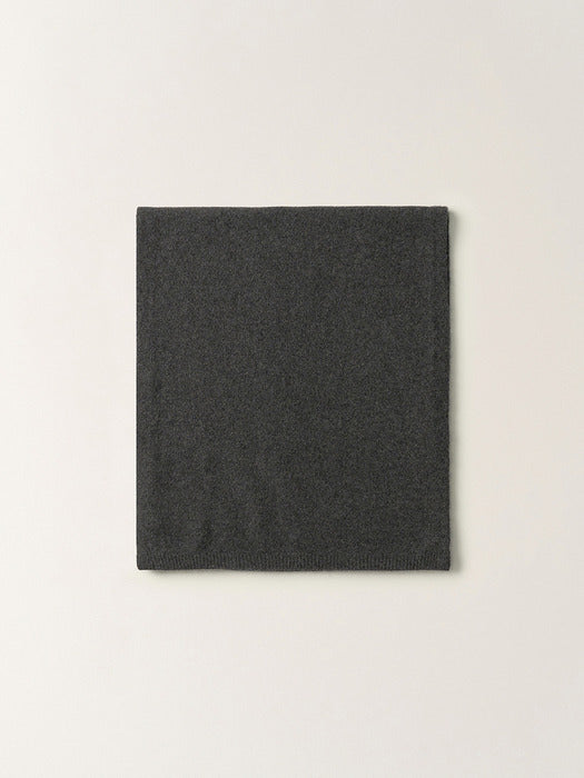 [nothing written] Bisou baby alpaca muffler (Deep charcoal)
