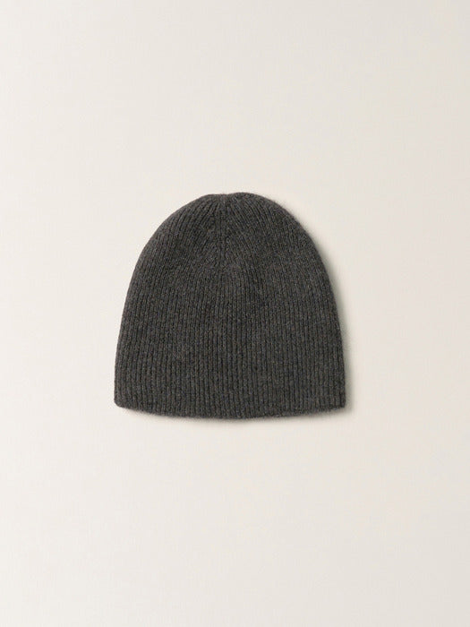 [nothing written] Bisou baby alpaca beanie (Deep charcoal)