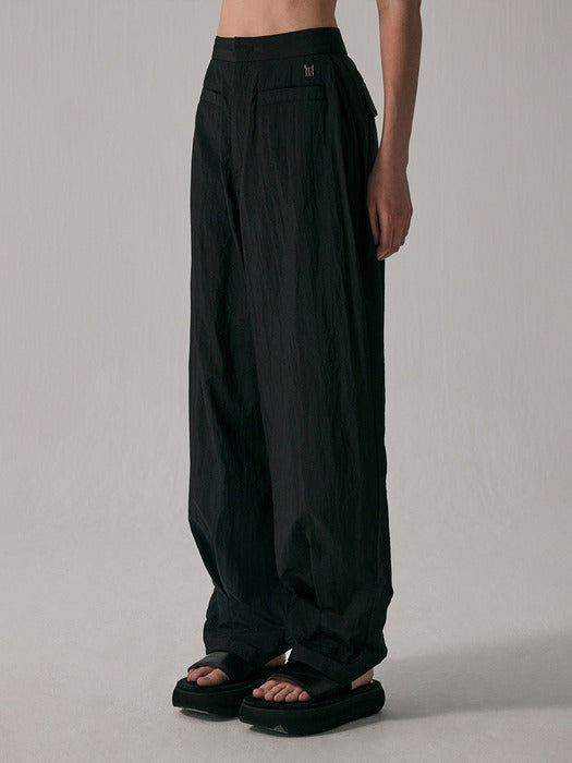 Wconcept_Treemingbird Double Box Pleats Nylon Slacks [ Black ]