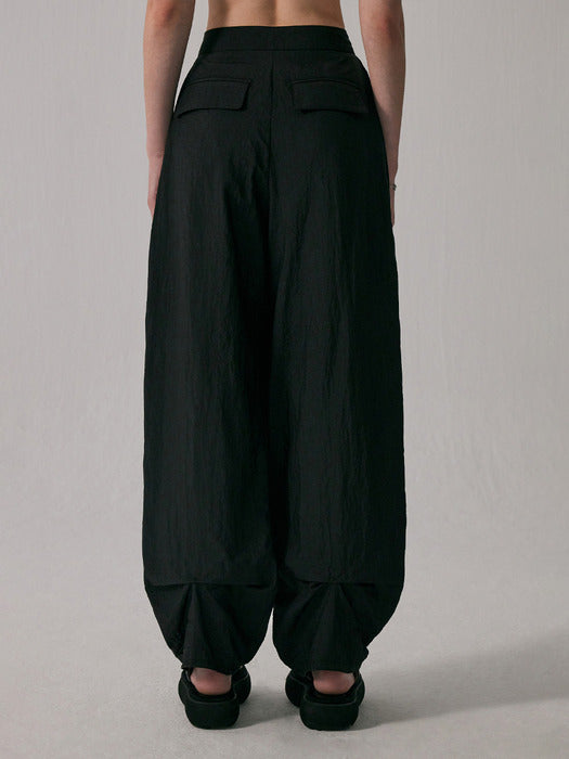 Wconcept_Treemingbird Double Box Pleats Nylon Slacks [ Black ]