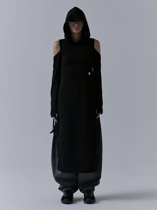 Wconcept_Treemingbird Hooded Cold-shoulder One-piece [ Black ]