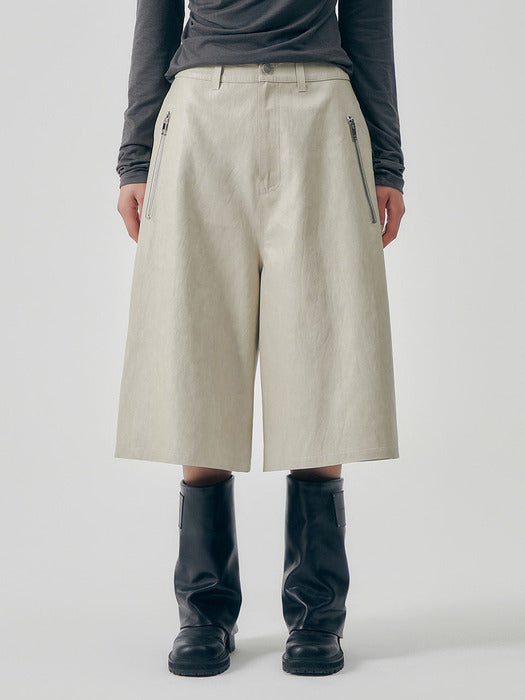 Wconcept_Treemingbird Distressed Leather Set-up Shorts [ Beige ]