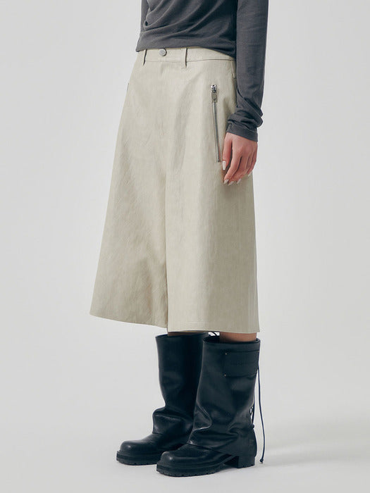 Wconcept_Treemingbird Distressed Leather Set-up Shorts [ Beige ]