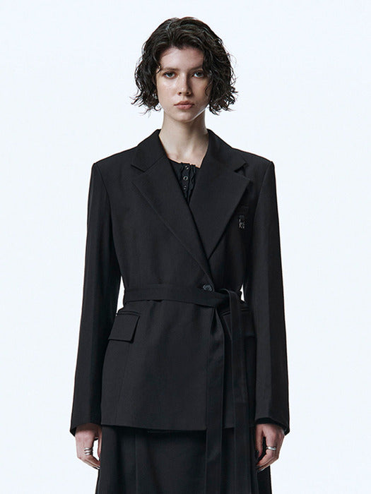 Wconcept_Treemingbird Belted Tailored Set-up Jacket [ Black ]