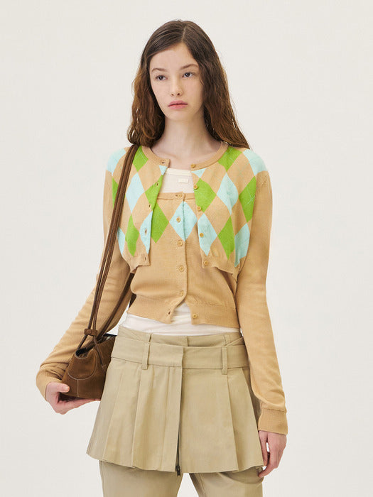 Grove 26Ps Veni Argyle Crop Cardigan (Beige)