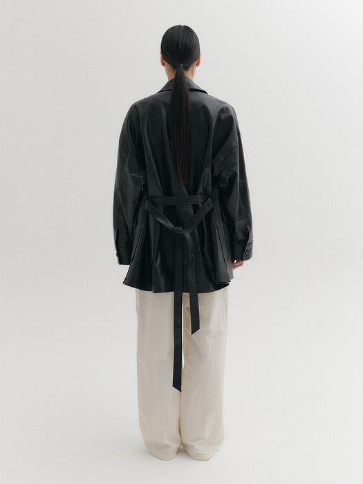 Eenk Unbalanced Collar Leather Jumper - Black