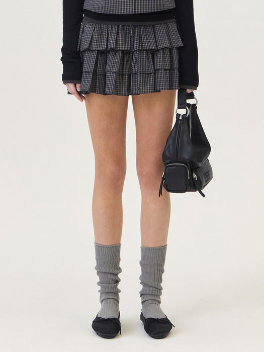 Grove 26Ps Blaine Check Skirt (Black)
