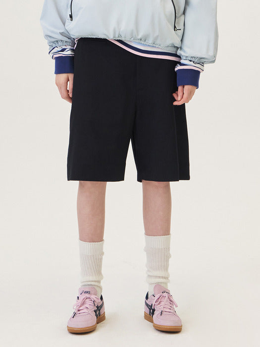 Grove 26Ps Tender Midi Shorts (Black)