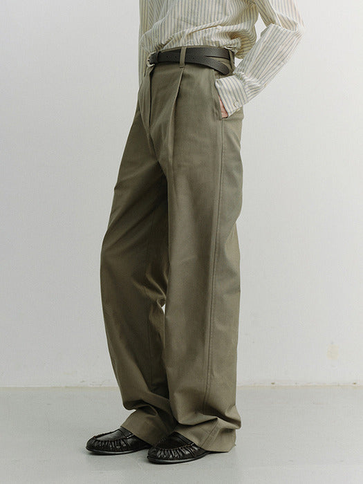 Dunst Pleated Chino Slacks Khaki