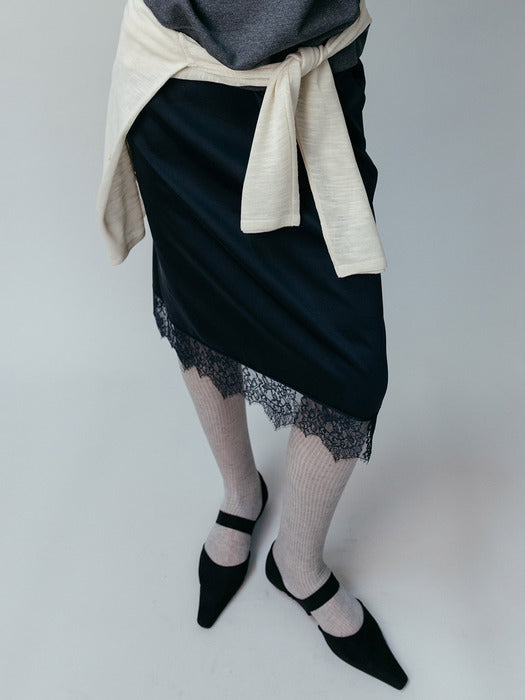 Loeuvre Glossy Lace-Trimmed Midi Skirt