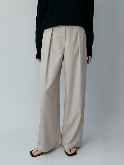 Loeuvre One-Tucked Semi-Wide Pants