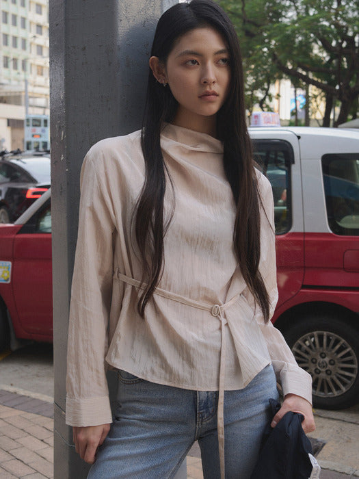 Tillidie Drape neck belted blouse Cream