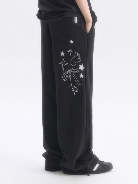 [ambler] Angel And Ribbon One-tuck 2-Way Wide Sweat Pants AP1002 (Black)