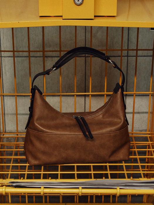 Raive Orin Shoulder in Camel