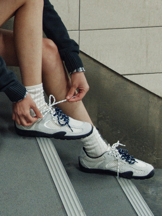 Raive Ciel Sneakers